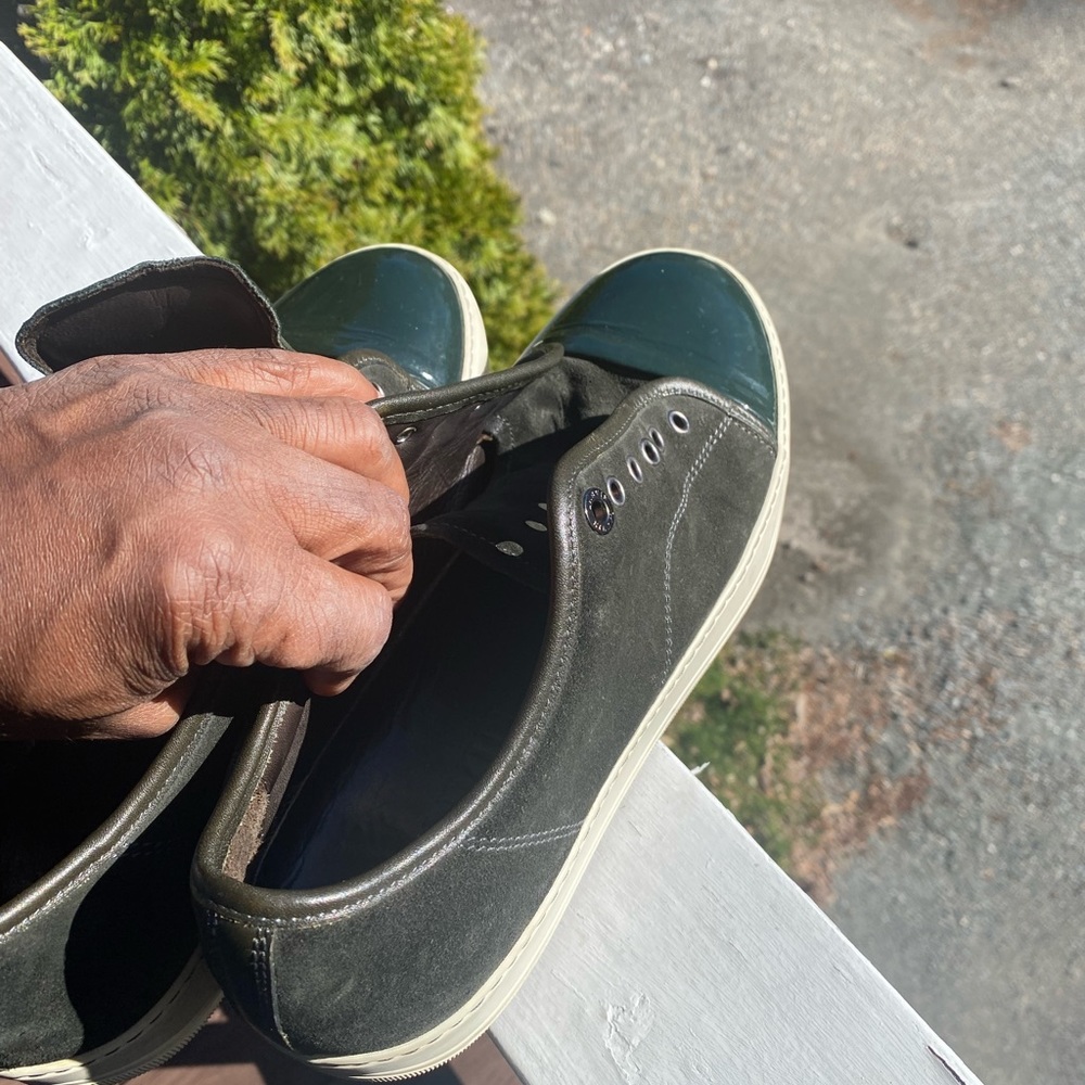 Lavin suede cap toe sneakers size 9